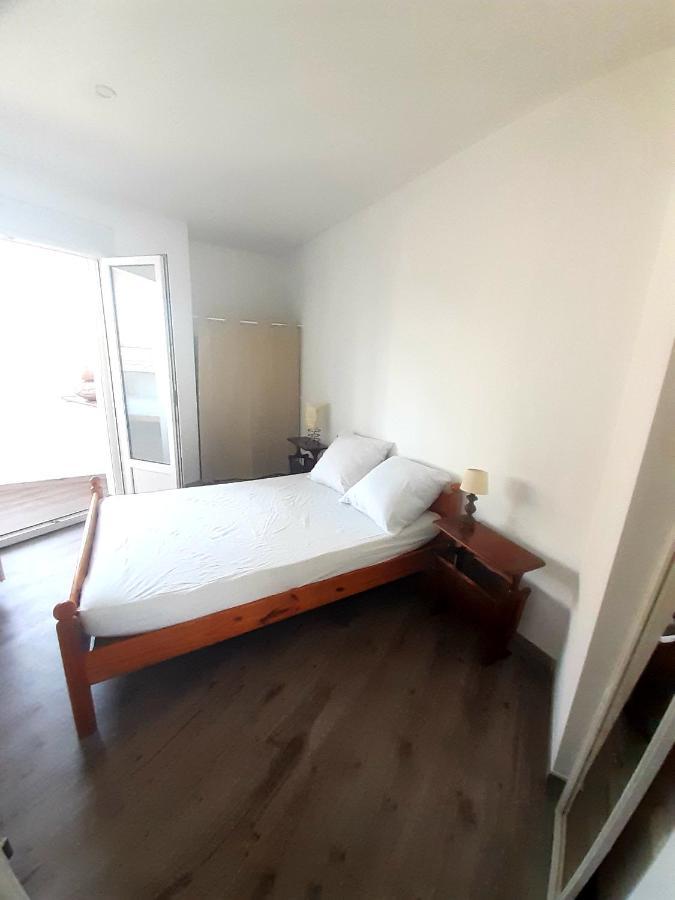 Appartement 45M2 Parking Gratuit En Plein Centre Ville วัลราส์-ปลาจ ภายนอก รูปภาพ