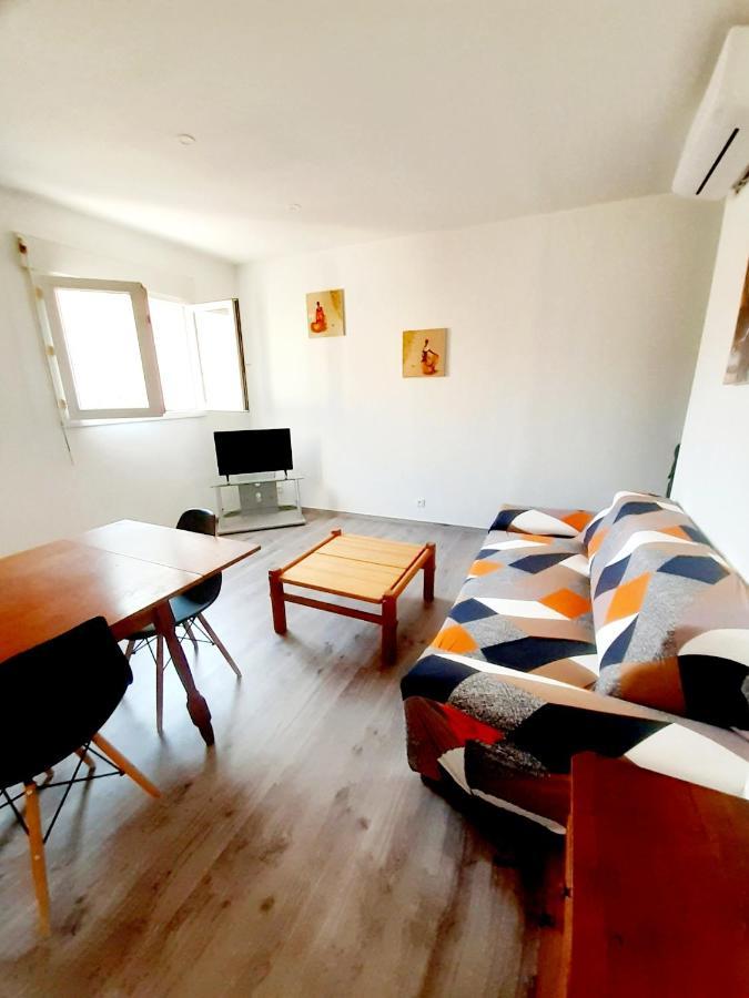 Appartement 45M2 Parking Gratuit En Plein Centre Ville วัลราส์-ปลาจ ภายนอก รูปภาพ