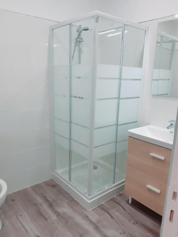 Appartement 45M2 Parking Gratuit En Plein Centre Ville วัลราส์-ปลาจ ภายนอก รูปภาพ